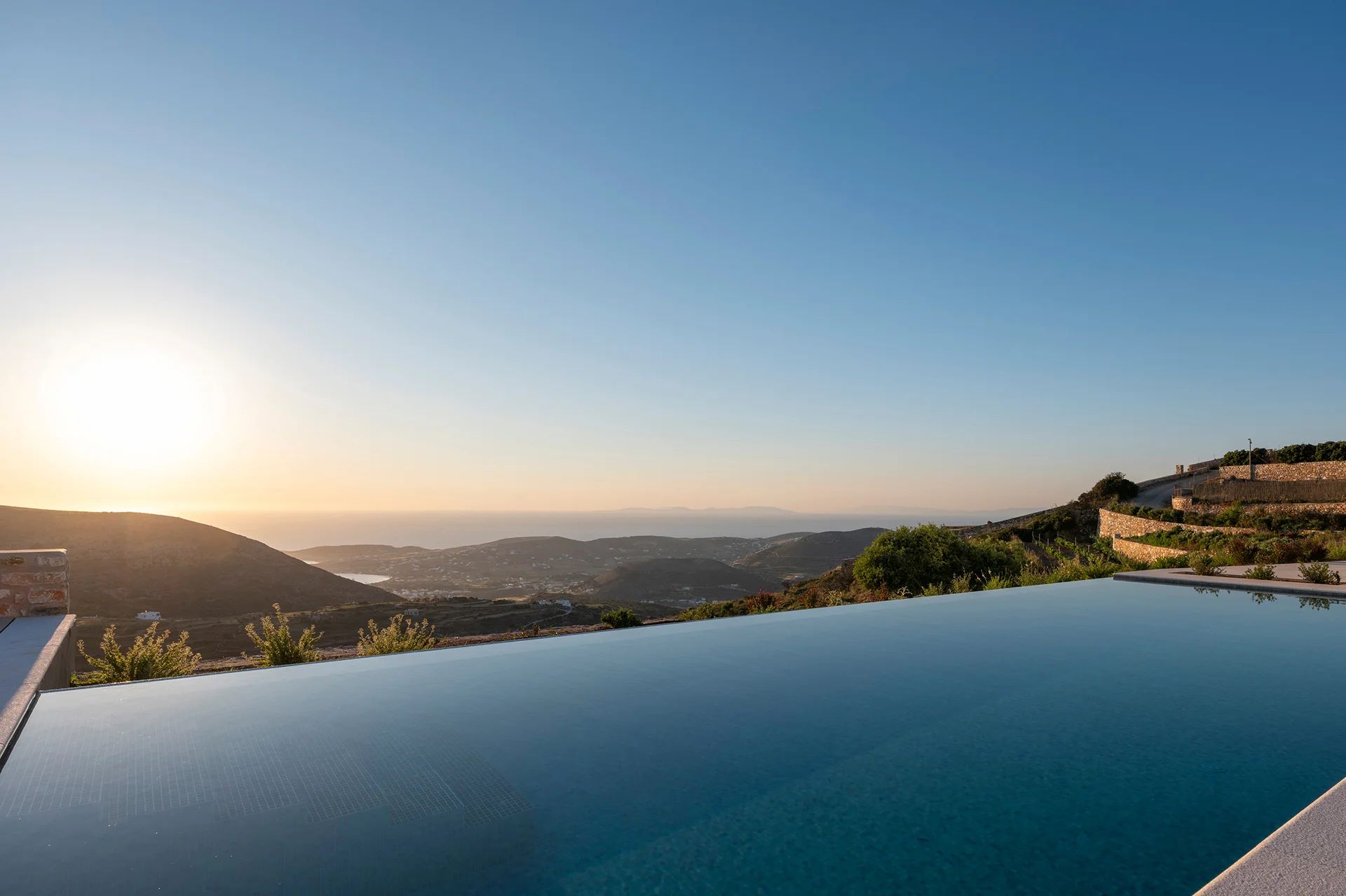 plastires villas in marathi Paros, aegean sea